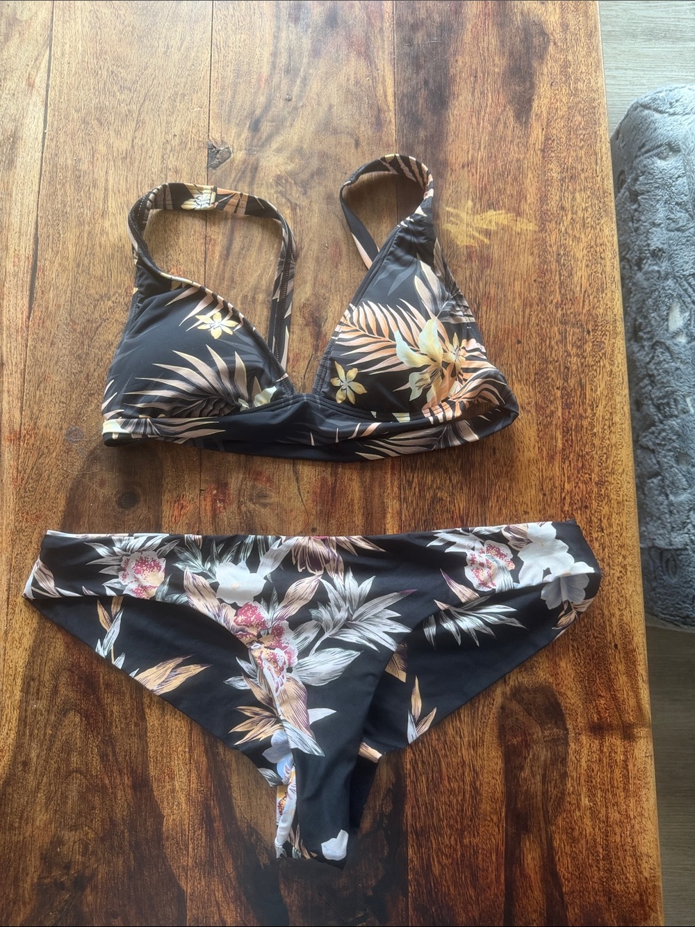 Black Tropical Floral Bikini Set - Women Swim